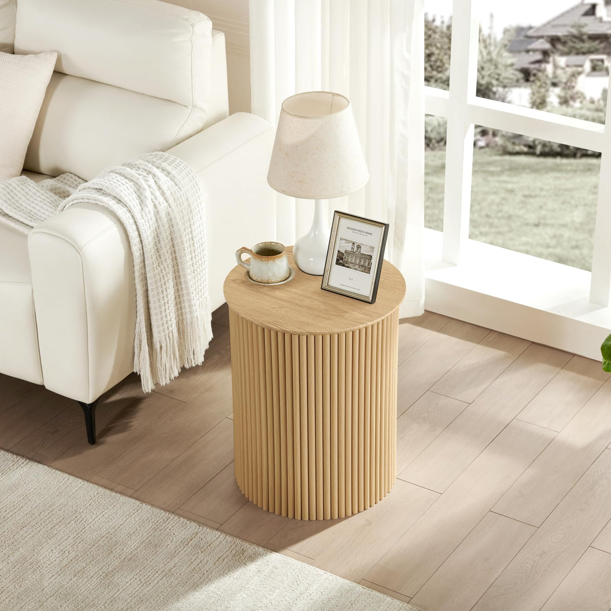 Small Round Wood Side Table Set of 2 O299583