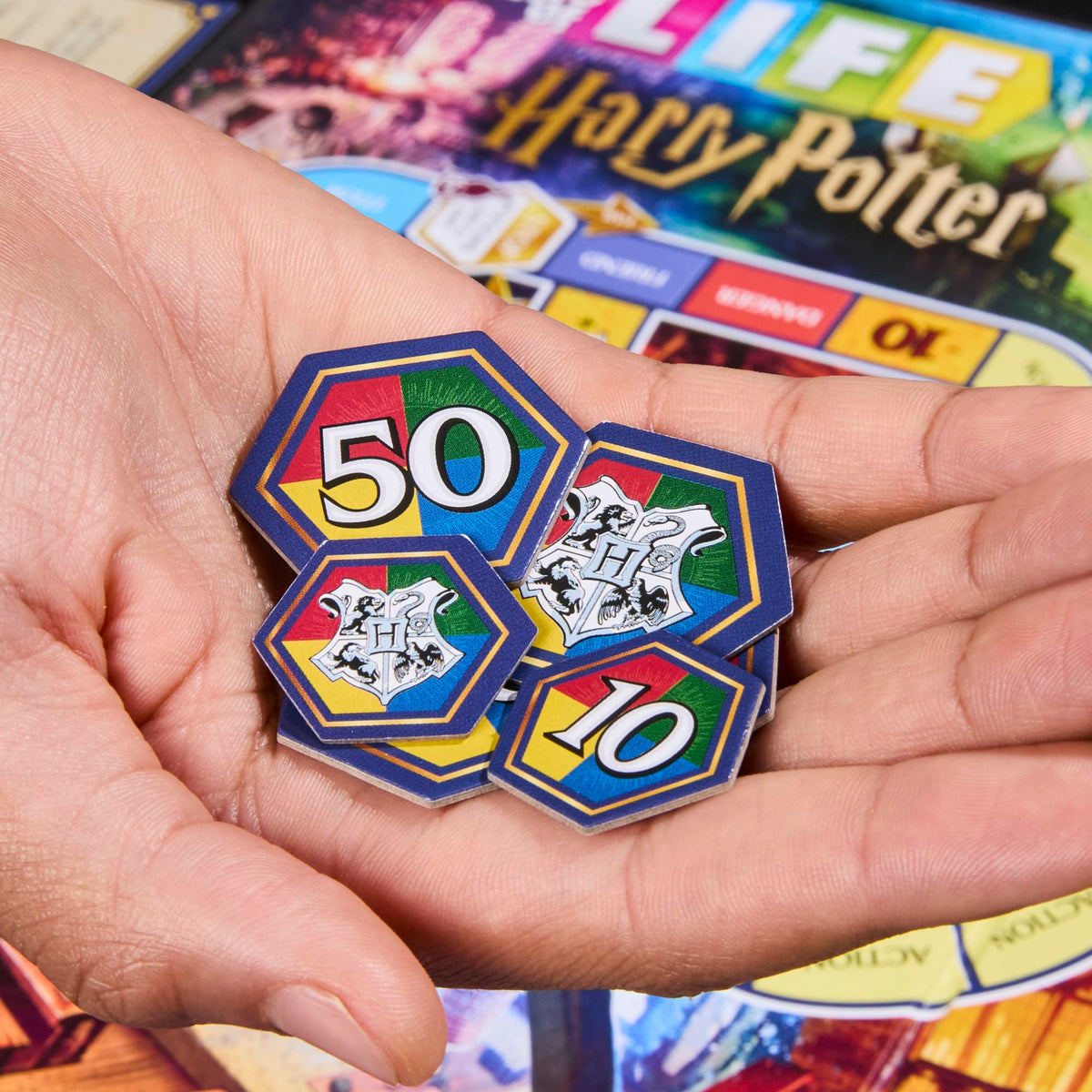 Board Game 2 to 4 Players Ages 8+ A2491